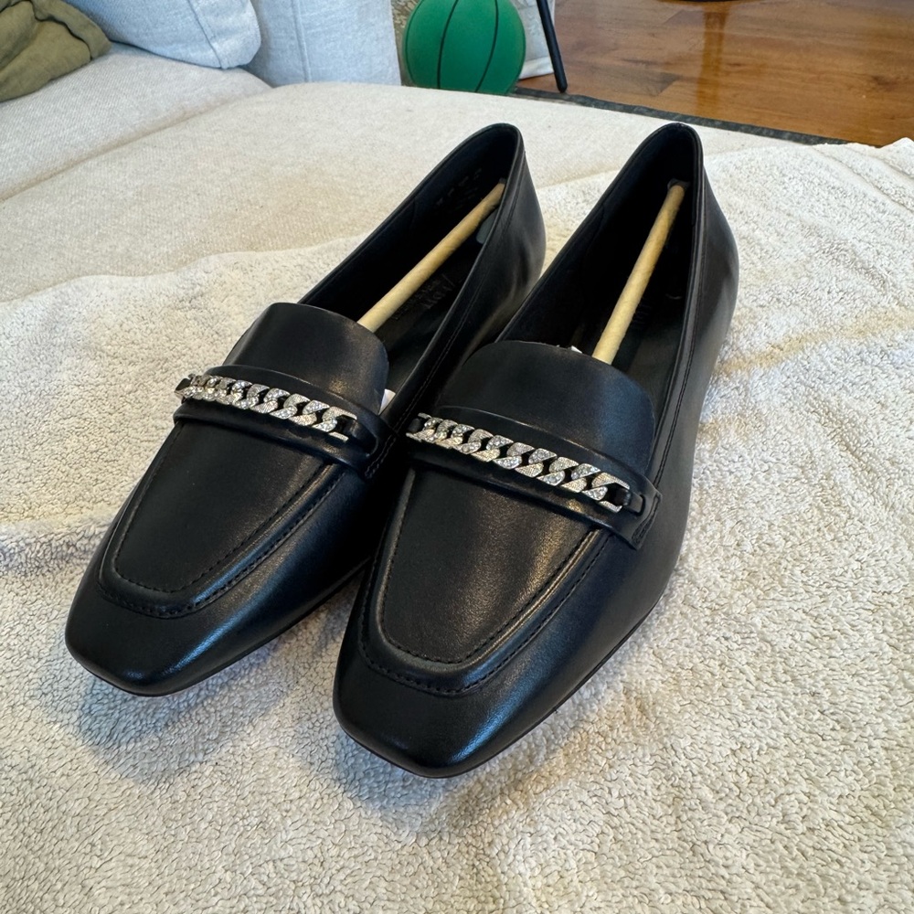 Naturalizer Women's Black Smooth Leather Slip-On Loafer, NWB